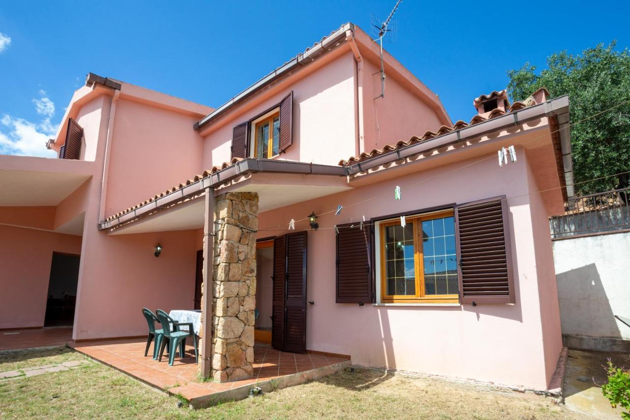 Holiday home Molarotto Ichnos House